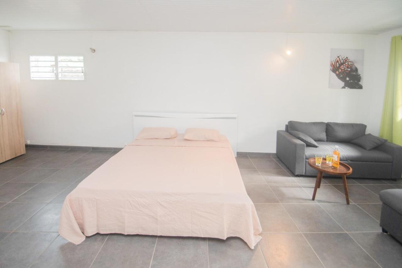 La Santa Clara - Studio Climatise Saint-Pierre ภายนอก รูปภาพ